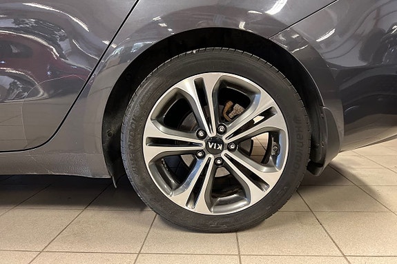 Kia Ceed 17 of 21