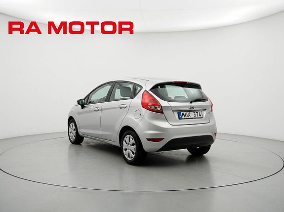 Ford Fiesta 3 of 21
