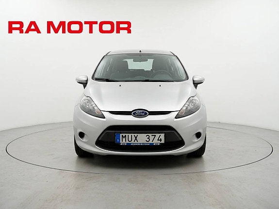 Ford Fiesta 6 of 21