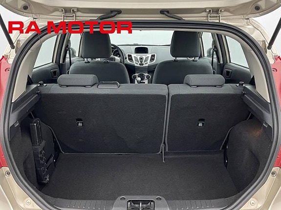 Ford Fiesta 20 of 21