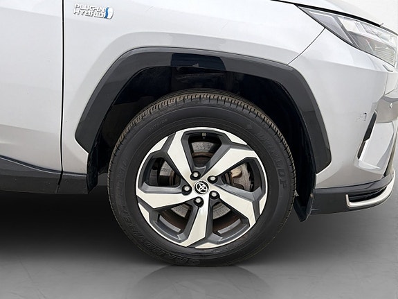 Toyota RAV4 29 of 29