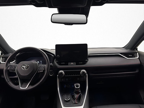 Toyota RAV4 17 of 29
