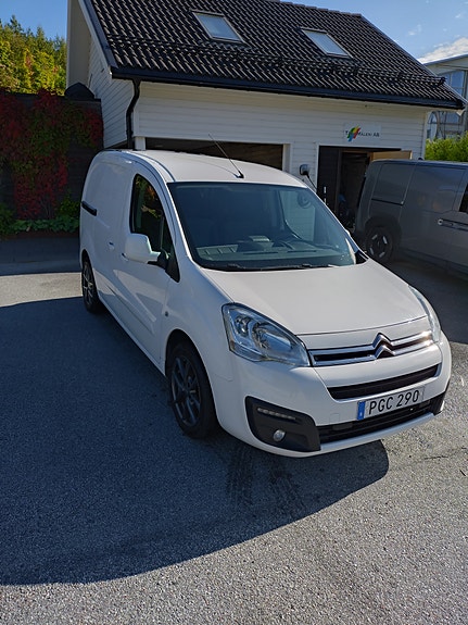 Citroen Berlingo 2 of 17
