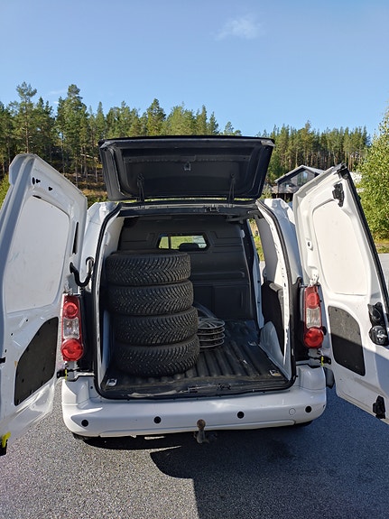 Citroen Berlingo 14 of 17