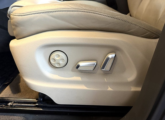 Audi Q5 11 of 18