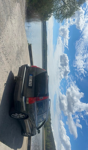 Volvo V70 4 of 6
