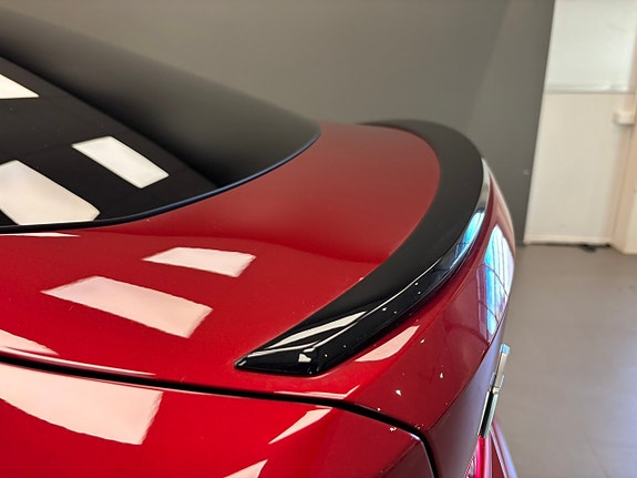 BMW i4 9 of 30