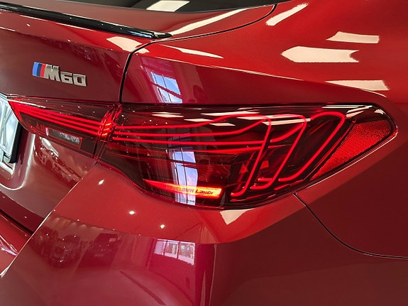 BMW i4 10 of 30
