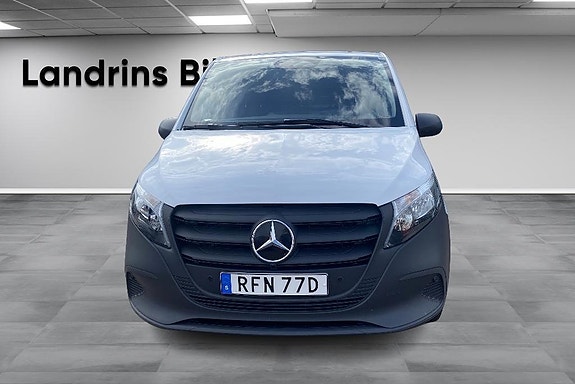 Mercedes-Benz Vito 116 2 of 14