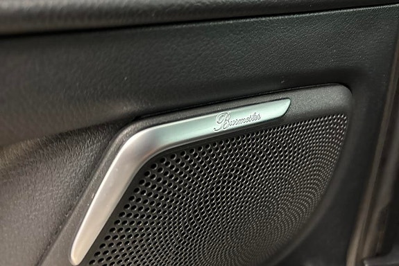 Mercedes-Benz V300 18 of 22