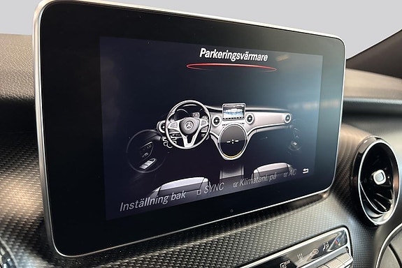 Mercedes-Benz V300 20 of 22