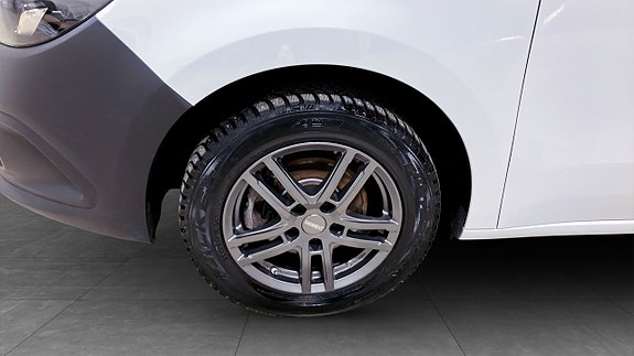 Mercedes-Benz eCitan 9 of 12