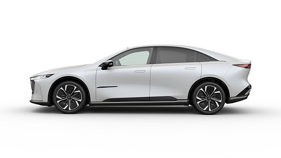 Mazda 6e 4 of 8
