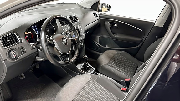 Volkswagen Polo 7 of 12
