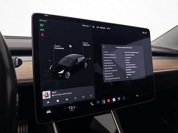 Tesla Model 3 26 of 30