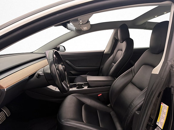 Tesla Model 3 13 of 30
