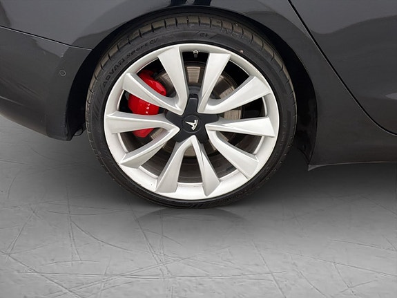 Tesla Model 3 30 of 30