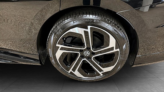 Volkswagen ID.7 6 of 13