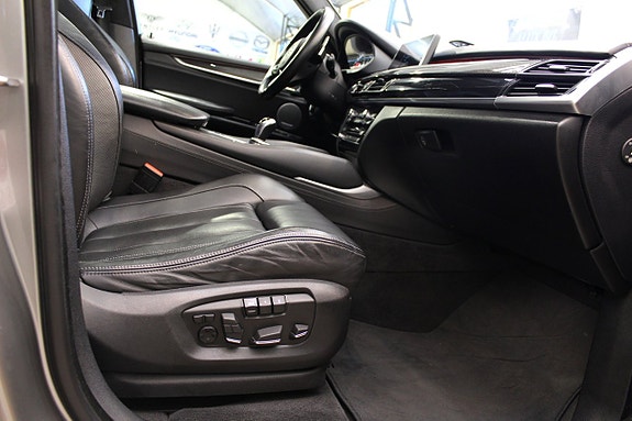 BMW X5 M 14 of 21