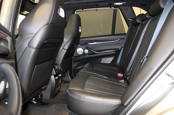 BMW X5 M 12 of 21