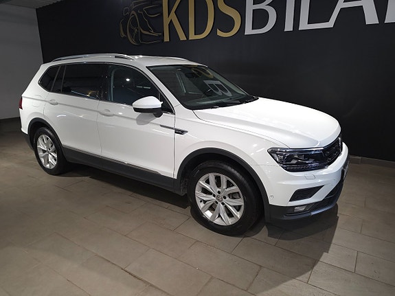 Volkswagen Tiguan Allspace 6 of 15