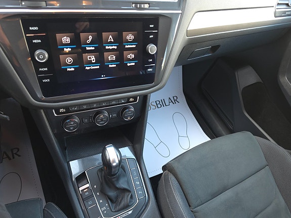 Volkswagen Tiguan Allspace 13 of 15