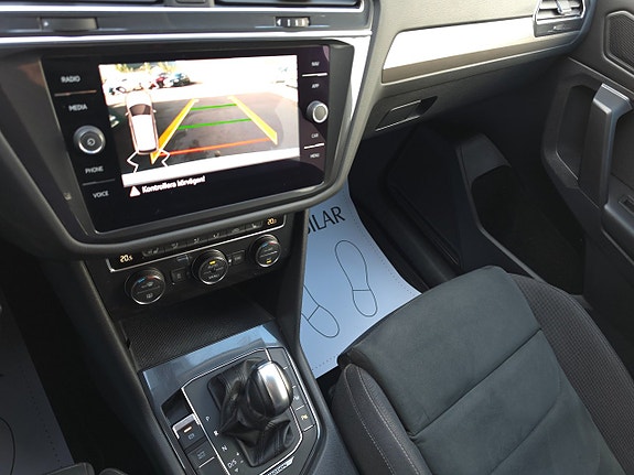 Volkswagen Tiguan Allspace 12 of 15