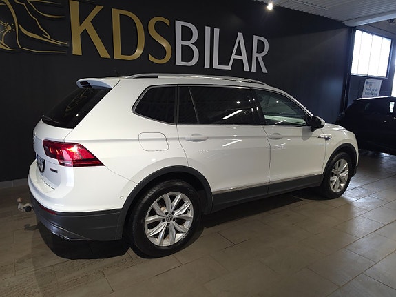 Volkswagen Tiguan Allspace 5 of 15