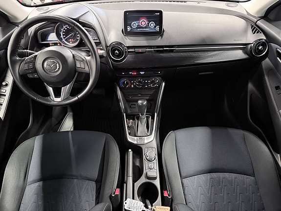 Mazda 2 9 of 16