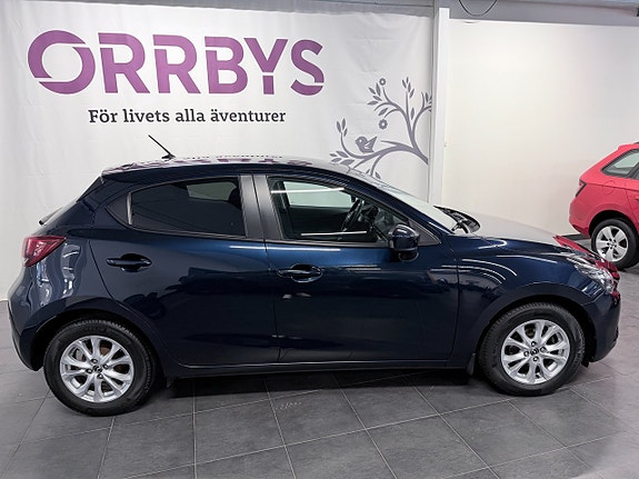 Mazda 2 3 of 16