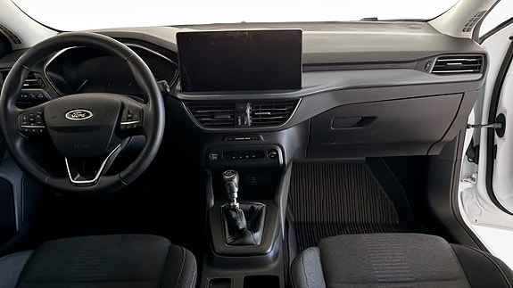 Ford Focus 4 of 9