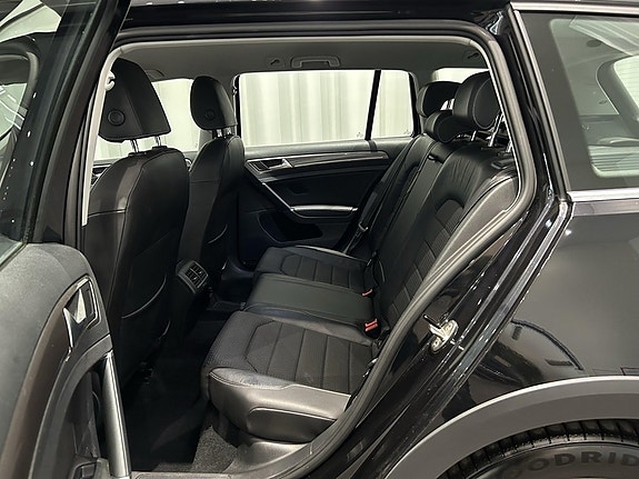 Volkswagen Golf I 9 of 15