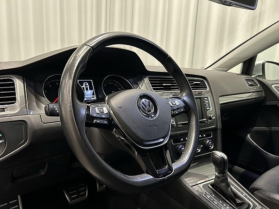 Volkswagen Golf I 11 of 15