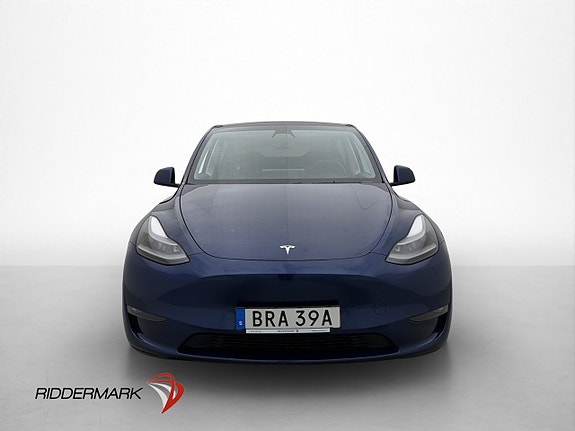 Tesla Model Y 3 of 30