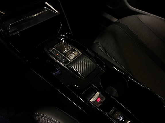 Peugeot 208 19 of 21