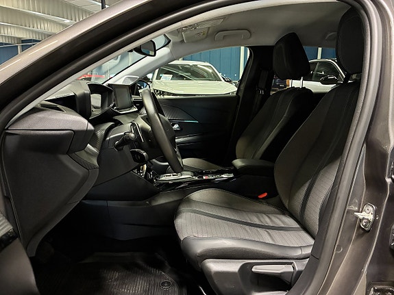Peugeot 208 13 of 21