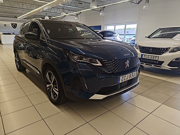 Peugeot 3008 2 of 15