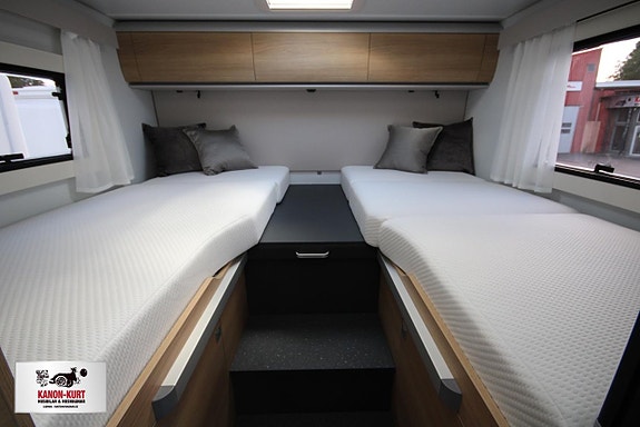 Adria Matrix Select 670 SL 10 of 22