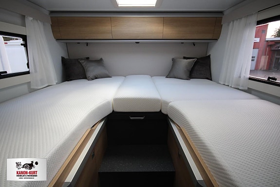 Adria Matrix Select 670 SL 11 of 22