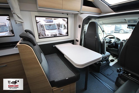 Adria Matrix Select 670 SL 15 of 22