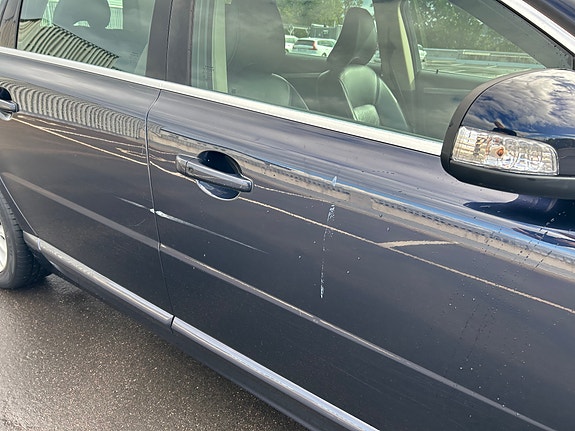 Volvo V70 9 of 10