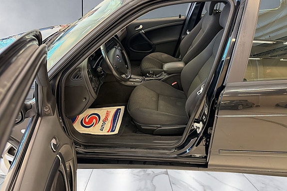 Saab 9-5 3 of 11