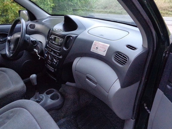 Toyota Yaris Verso 22 of 30