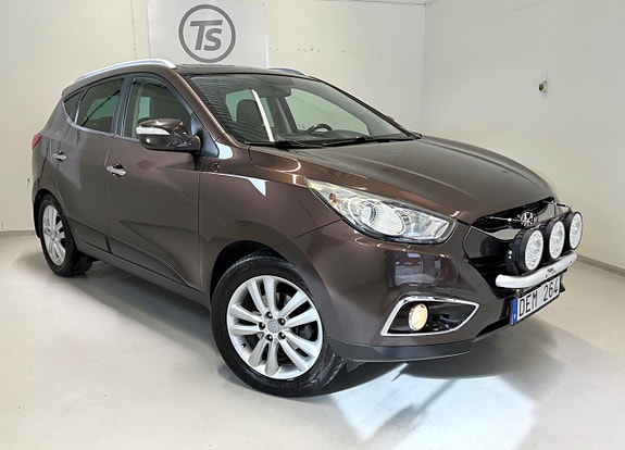 Hyundai ix35 2 of 17