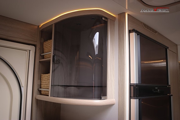 Kabe Imperial 630 TDL KS MOVER | AC | HYDRAL STÖDBEN | TANDEM | SE SPEC 26 of 30