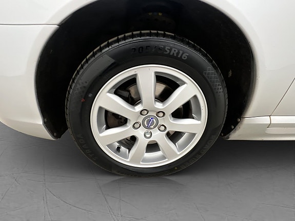 Volvo V70 28 of 30