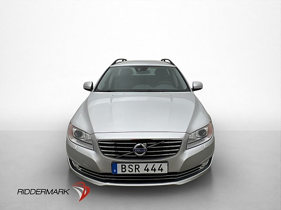Volvo V70 2 of 30