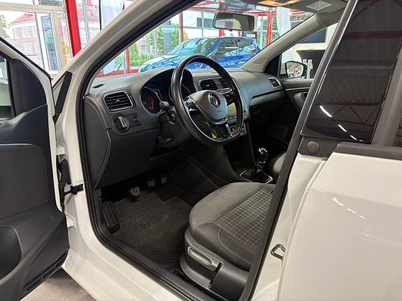 Volkswagen Polo 7 of 11