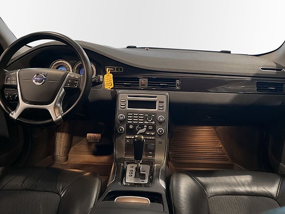 Volvo V70 10 of 10