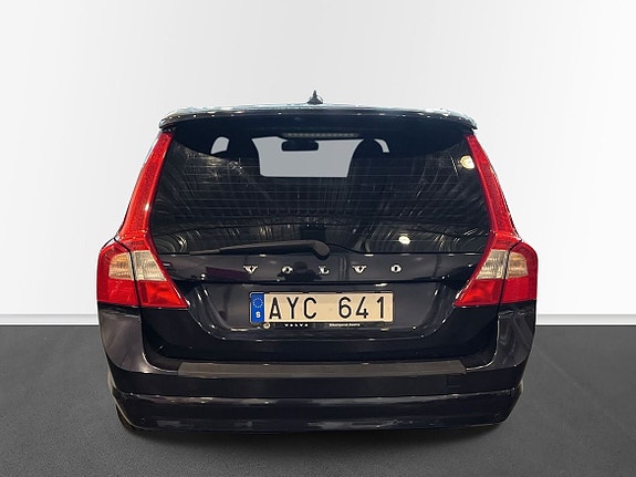 Volvo V70 6 of 10